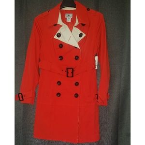 Worthington Raincoat
